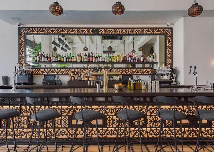 Best Penthouse Hotels in Los Angeles